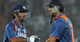Yuvraj-Dhoni guide India to 6 wicket victory